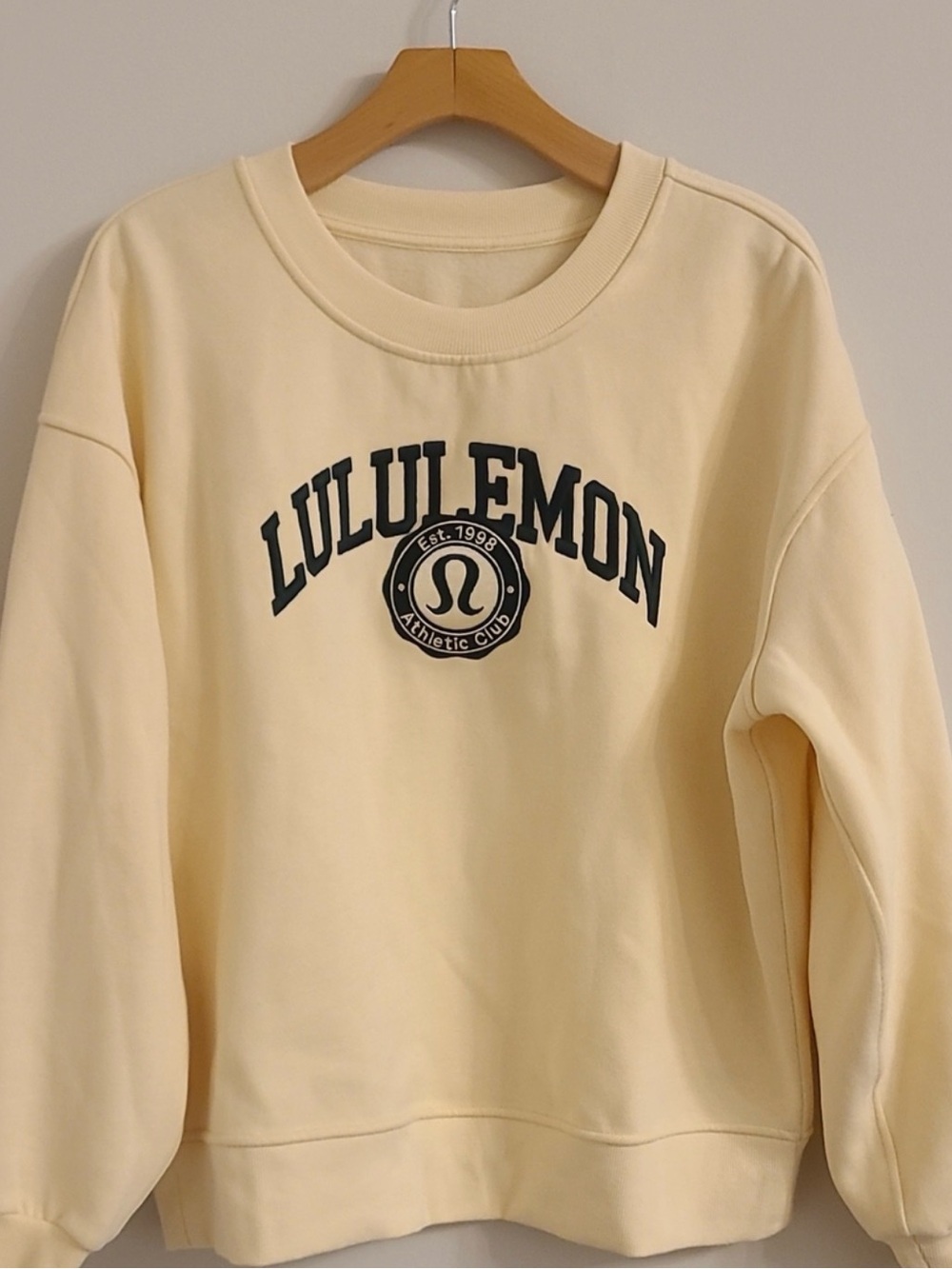 lululemon athletica Cream Logo Crewneck Sweatshirt